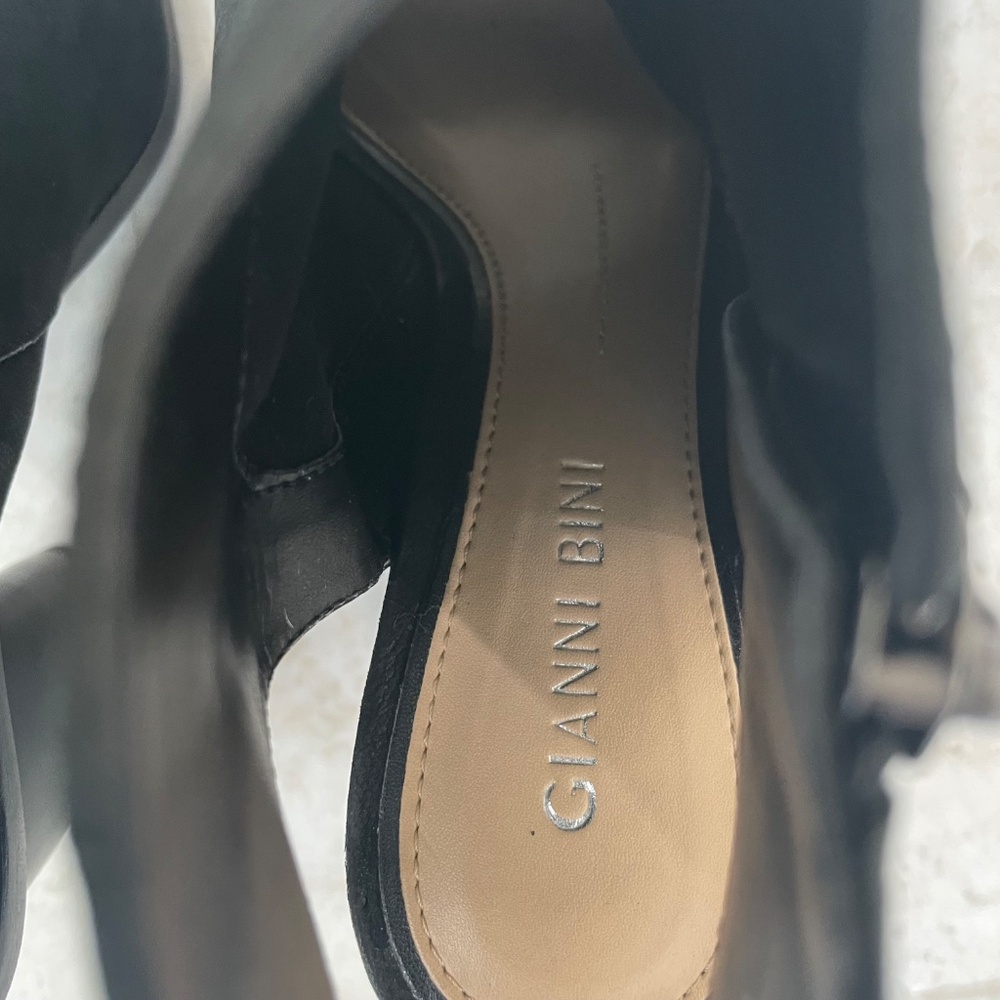 GIANNI BINI {6} Booties Black Suede Block Heel Side Zip "Tylar" - Picture 7 of 13